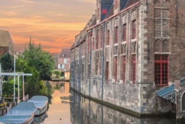 Esplorando il Belgio in Camper: Un Viaggio tra Abbazie, Castelli e Birre Uniche - Viaggio di Gruppo