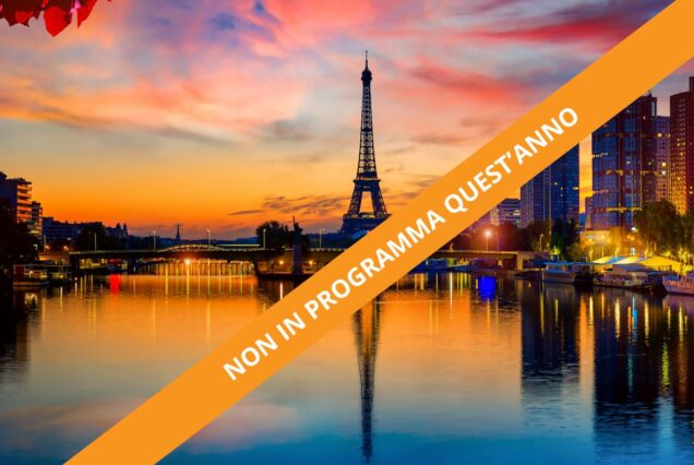 Viaggio di Gruppo in Camper: Esplora la Romantica Parigi a San Valentino